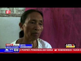 Keluarga di Banyuwangi Menunggu Jenazah Angeline