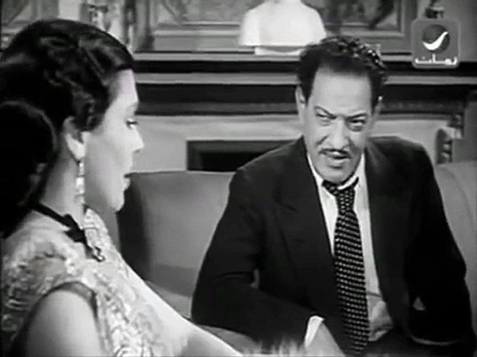 مشهد طلاق نجيب الريحاني وتحية كاريوكا فى لعبة ا...