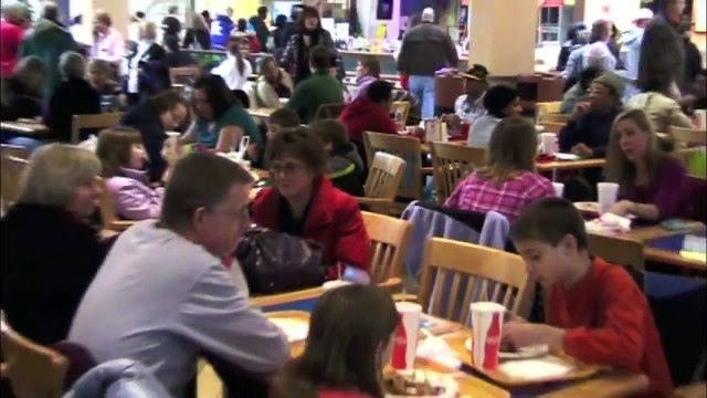 Christmas Flash Mob, Mall St. Matthews, Louisville Ky - Must See!