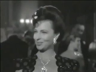 Government Girl -- Agnes Moorehead clip