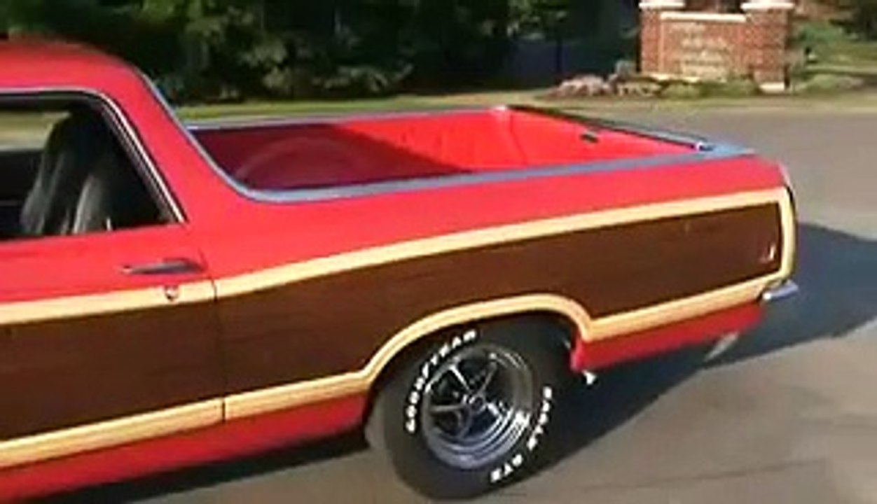 Chuck Stoodley's 1971 Ford Ranchero Squire