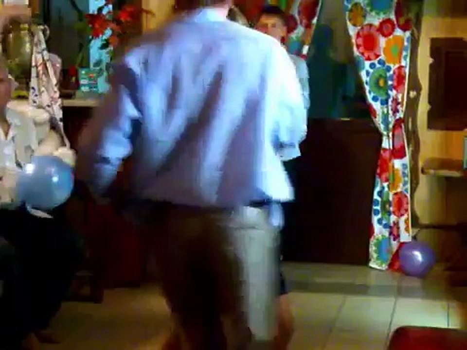 Стриптиз на свадьбе, девушка и парень.3gp