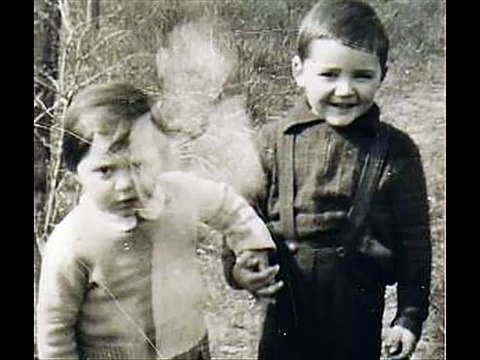 apparition de fantomes