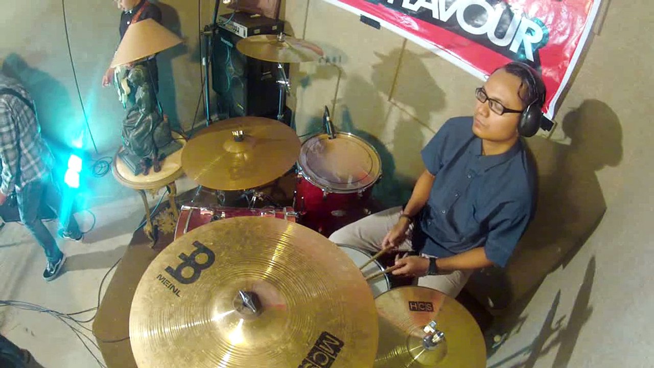 Meanwhile when playin' drum [GO PRO VIEW]