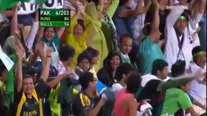 Shahid Afridi (Pakistan) 5 Huge Sixes vs Shane Watson (Australia)