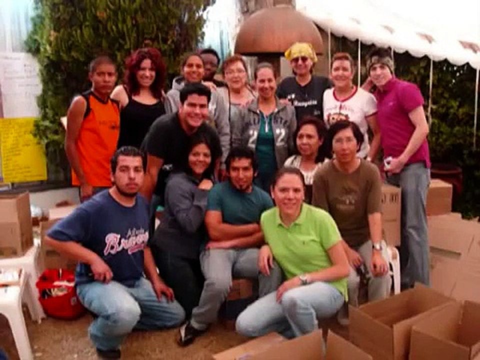 Voluntarios México Por Haití - We Are The World 25 For Haiti