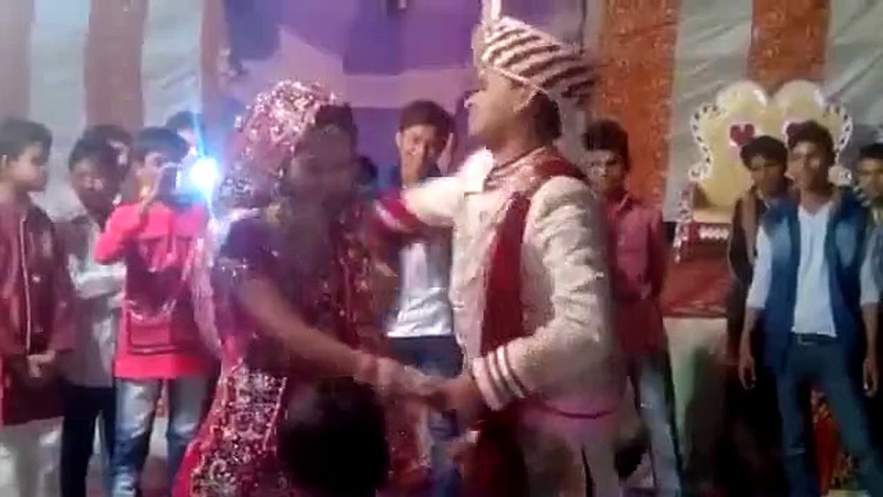 The Moment When Bride Realized She Married A Wrong Person - Funny Videos