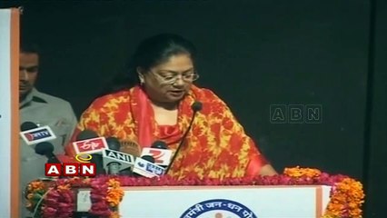 Spot Light - Lalit Modi Vs Vasundara Raje (26-06-2015)