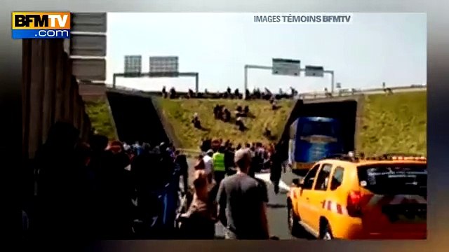UberPop Grêve et violence des taxis, les aéroports de Roissy et d'Orly bloqués