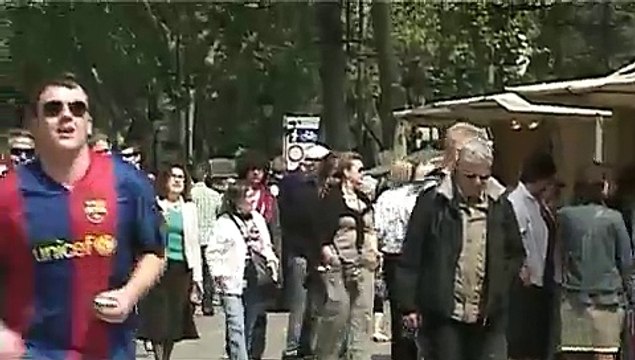 Barcelona city RAMBLAS Video Spain,tourism, street performers Catalonia. Cataluña, España.
