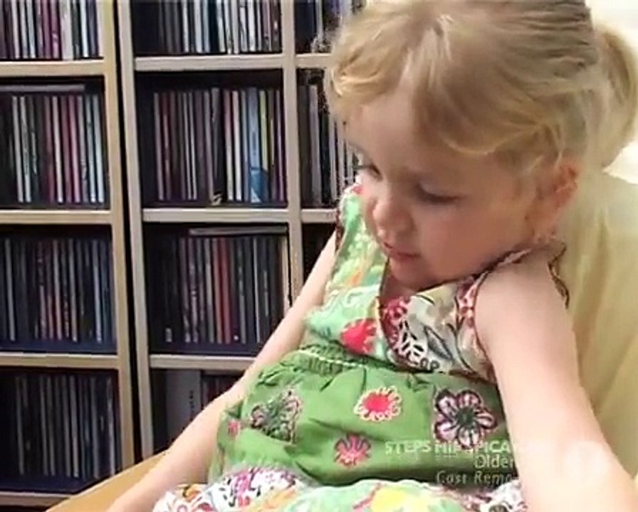 Hip Spica-Older-Child-Cast-Removal-1.mp4