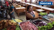 Ventas de comida en mercados sin control de Salud Pública