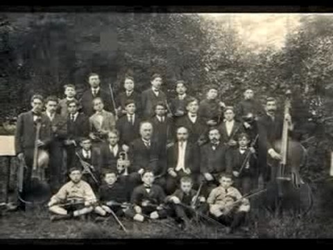 Bhale Bacce Crew - Cet homme