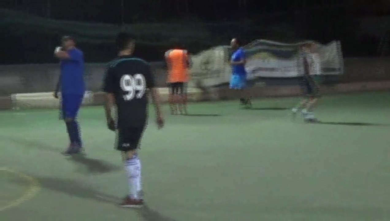 REVOLUTION-LIONS 9-0