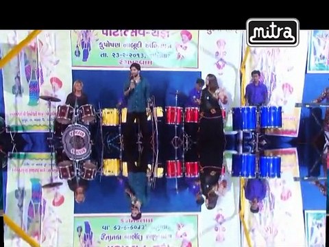 'Pavo Vagyo' VIDEO SONG | Popular Gujarati Songs | Gaman Santhal | Darshna Vyas