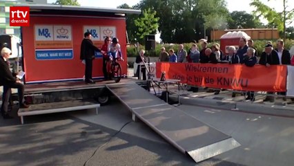 Fracture du bras pour un cycliste qui rate son départ du con