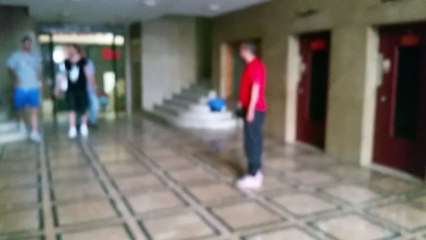 Αποχώρηση Σλούκα από τα γραφεία των Αγγελόπουλων