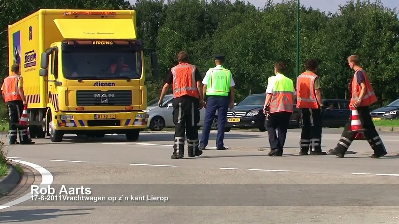 Ongeval met vrachtwagen Lierop