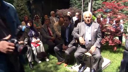 Demirel için evinde Mevlid-i Şerif okutuldu