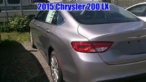 2015 Chrysler 200 LX gris acier