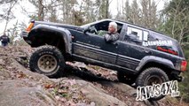 Jeep Grand Cherokee off-road hill climb 2014