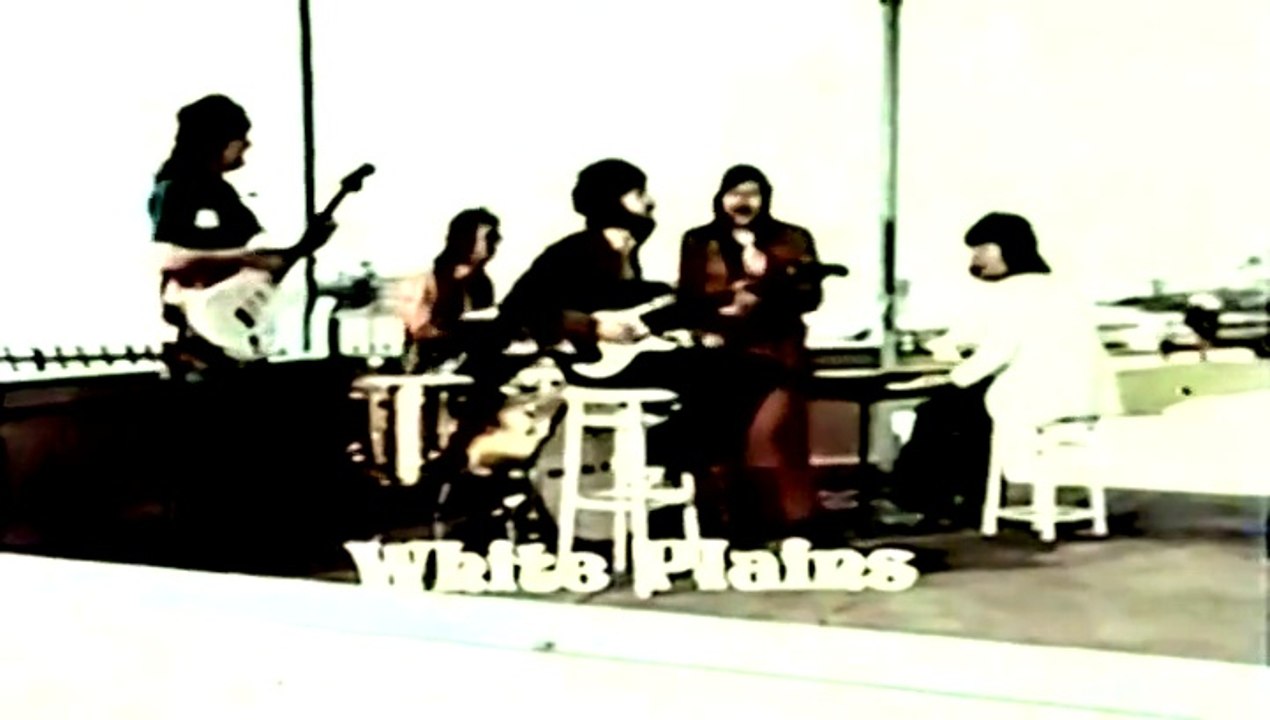 WHITE PLAINS _ MY BABY LOVES LOVIN VIDEO CLIP