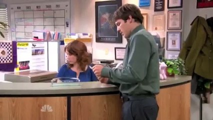 Erin of The Office shares her opinion on Pete's Movember efforts