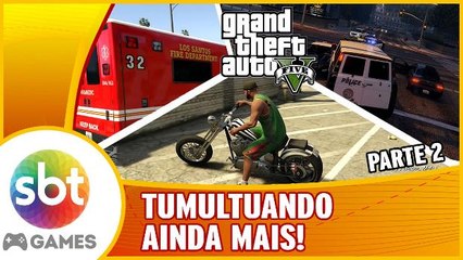 GTA V - Polícia, Resgate, um HERÓI e Atropelamentos!