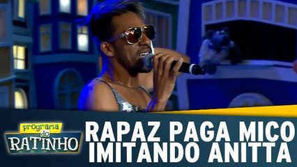 Rapaz tenta imitar Anitta e paga mico