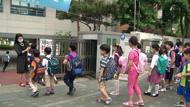 كوريا الجنوبية تعلن السيطرة على فيروس كورونا