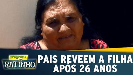 Pais reencontram filha após 26 anos