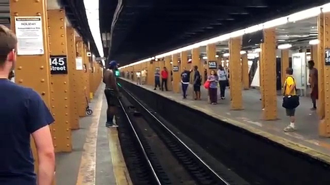Fail : sauter d'un quai de métro à l'autre