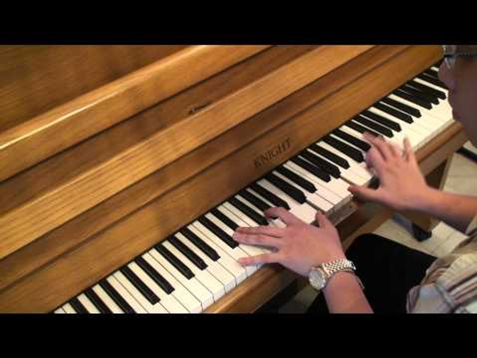 Enrique Iglesias Ft. Ludacris - Tonight Piano by Ray Mak