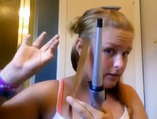 Maşayla saçına şekil veren kız saçından oldu!