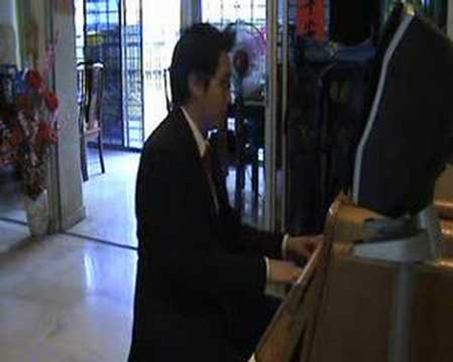 Guang Liang - Yue Ding Piano by Ray Mak