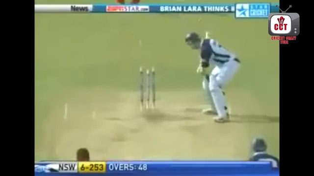 Funniest dismissal in cricket ever. Insult to the batsman