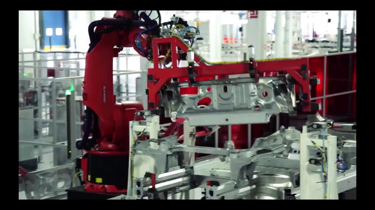 Tesla Model S: Is this the everything car?