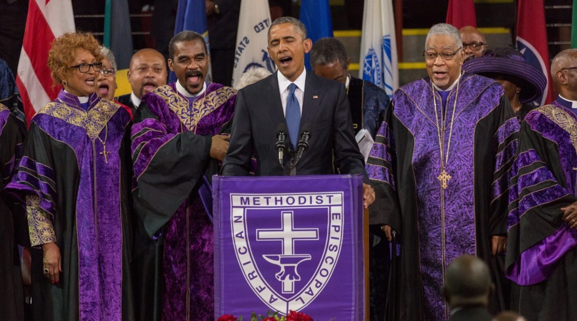 Obama Leads Church In Singing Amazing Grace