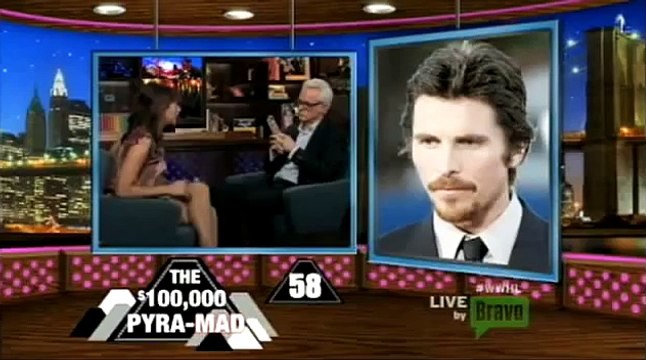 Rashida Jones Accurately Describes Mel Gibson