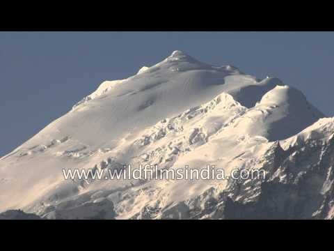 Gangotri and Srikantha peaks en route Lamkhaga Pass in Garhwal