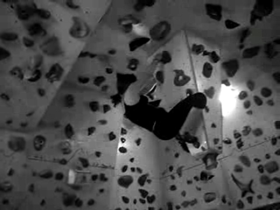 Cosima à l'escalade