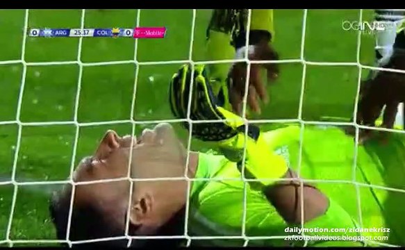 Ospina Incredible Save after Messi header - Argentina v. Colombia 26.06.2015