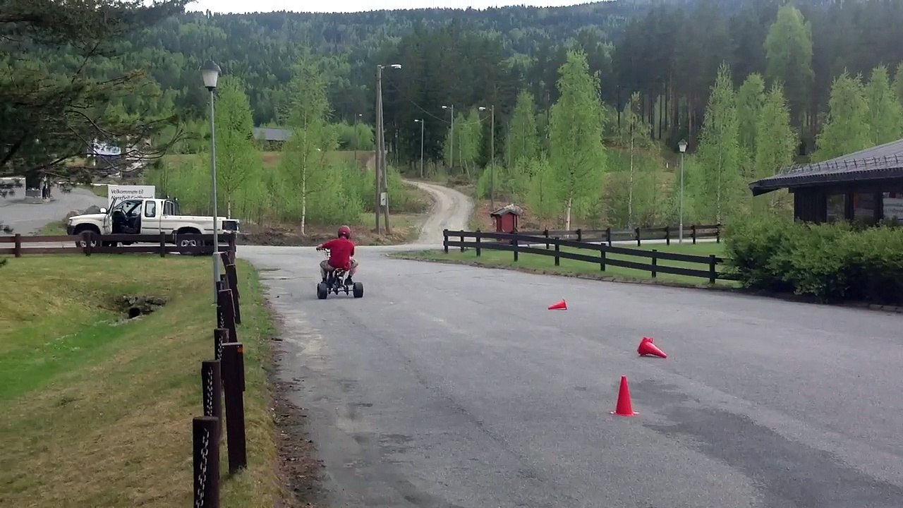 Motorized 125 drift trike, 360 training