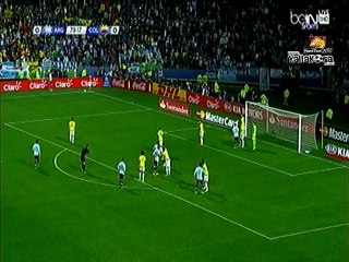 القائم يمنع هدف الارجنتين امام كولومبيا