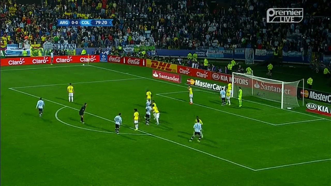 Nicolás Otamendi Incredible header, Ospina again amazing save | Argentina v. Colombia 26.06.2015
