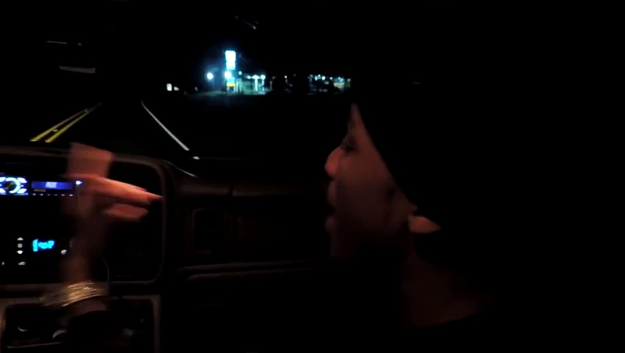 New Hodge World Freestyles- Lil Snupe freestyling on the road