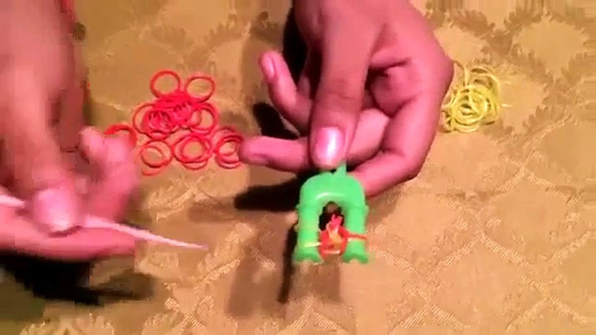 Cómo hacer pulseras de gomas