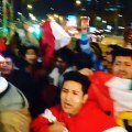 Perú vs. Chile: hinchas recibieron a la bicolor cantando el Himno Nacional