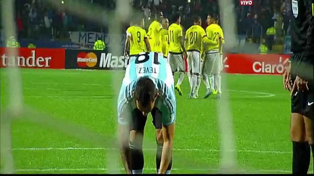 Argentina derrota a Colombia haciendo justicia con el Apache Carlos Tévez
