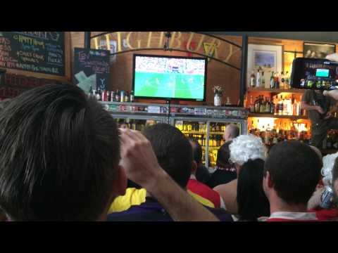Arsenal Fans In Milwaukee (USA) Celebrate FA Cup Win